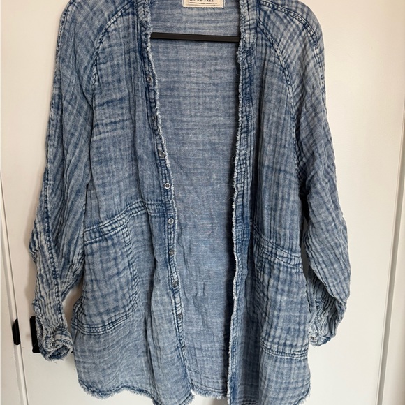 We The Free Jackets & Blazers - We The Free Light Blue Textured Top